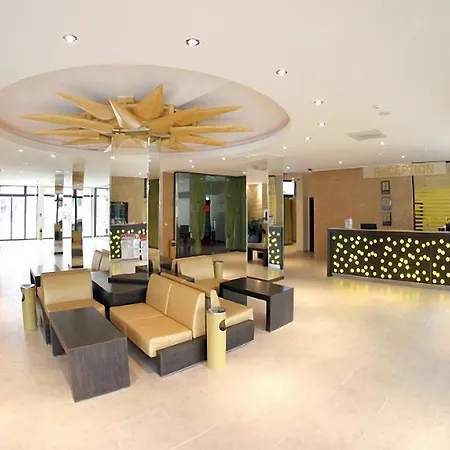 Апарт-отель Royal Sun