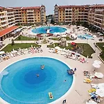 Royal Sun شقة فندقية 2*