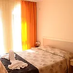 Royal Sun شقة فندقية