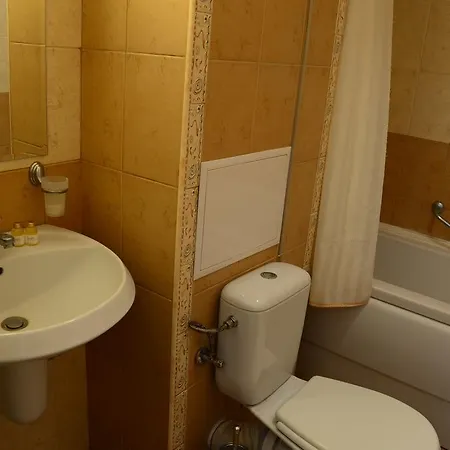 Royal Sun Apartahotel 2*