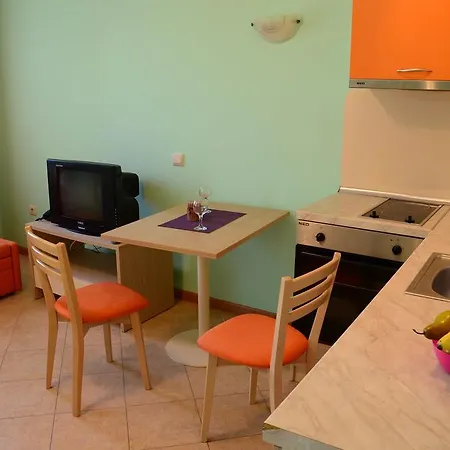 Apartmanhotel Royal Sun 2*