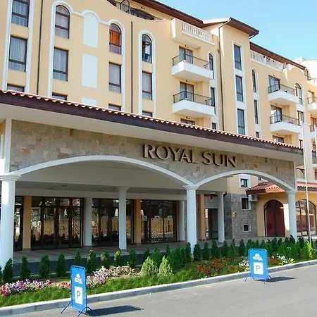 Royal Sun מלון דירות 3*