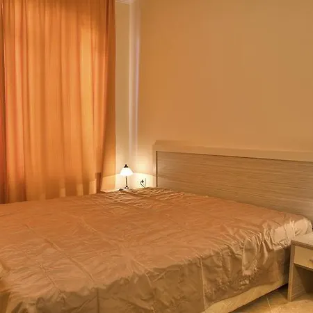 Royal Sun Apart Otel