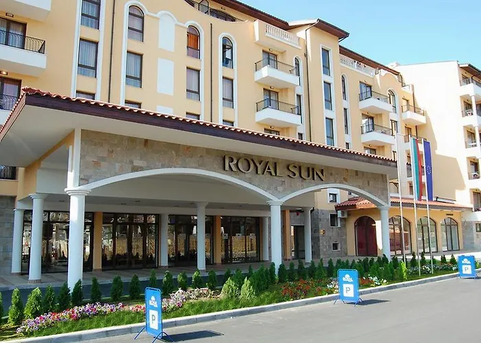 Royal Sun Apartahotel 2*