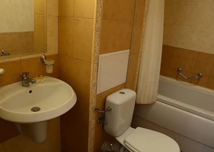 Royal Sun Apartahotel 2*