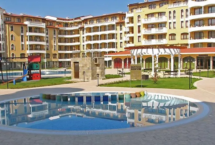 Royal Sun Lägenhetshotell Slăntjev Brjag